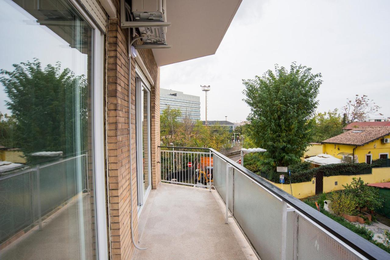Apartament A Casa Di Ale Rzym Zewnętrze zdjęcie